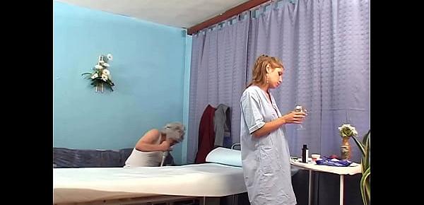  Hot teen masseuse Rachel Evans fucks with old guy